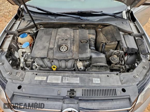 ✅ 2013 Volkswagen Passat SE • VIN: 1VWBH7A39DC140620 • Lot: 94888785. Wystawiony na Copart z przebiegiem 113 997 mil. Bezpłatny archiwum sprzedaży aukcyjnych z USA i szczegółowy raport historii pojazdu na DreamBid. Zdjęcie 11.