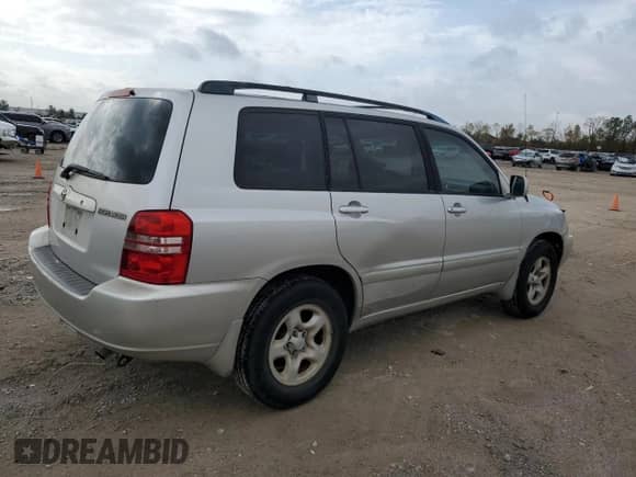 2001 Toyota Highlander с VIN JTEGD21A010011082, выставлен на аукционе Copart как лот 84343474 с пробегом 290 820 миль миль и Чистый • Clean title. История ставок и продаж доступна на DreamBid. Изображение 3.