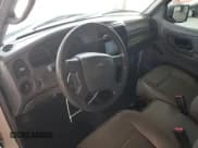 ✅ 2010 Ford Ranger XL • VIN: 1FTKR1AE2APA37705 • Lot: 62211175. Wystawiony na Copart z przebiegiem 198 211 mil. Bezpłatny archiwum sprzedaży aukcyjnych z USA i szczegółowy raport historii pojazdu na DreamBid. Zdjęcie 8.