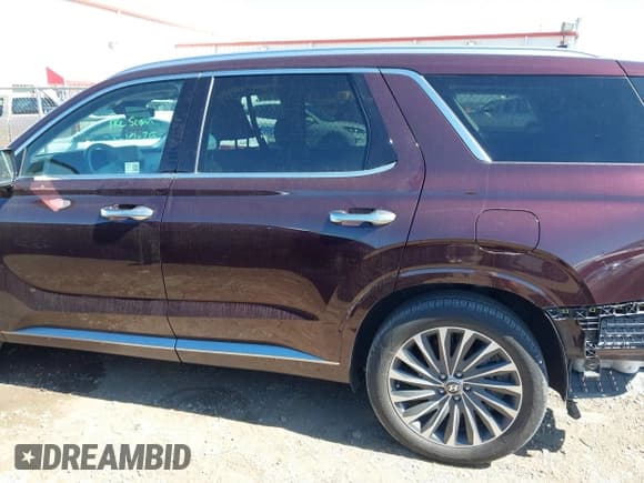 ✅ 2024 Hyundai Palisade Calligraphy • VIN: KM8R7DGE8RU718618 • Лот: 41648067. Опубликован ранее на IAAI с пробегом 25 909 миль. Бесплатный доступ к архиву аукционных продаж из США и подробный отчёт об истории автомобиля на DreamBid. Изображение 14.