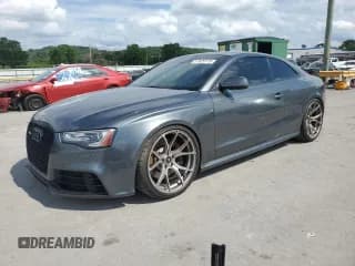 ✅ 2013 Audi RS 5 • VIN: WUAC6AFR4DA902614 • Лот: 57620175. Опубликован ранее на Copart с пробегом 158 535 миль. Бесплатный доступ к архиву аукционных продаж из США и подробный отчёт об истории автомобиля на DreamBid. Изображение 1.