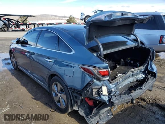 ✅ 2016 Hyundai Sonata Limited • VIN: KMHE34L12GA009758 • Lot: 43332453. Listed on Copart with Not provided. Free auction sales archive from the USA and detailed vehicle history report at DreamBid. Image 2.
