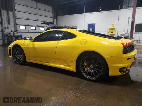✅ 2005 Ferrari 430 Berlinetta • VIN: ZFFEW58A850141518 • Lot: 90832635. Listed on Copart with 40,585 mi. Free auction sales archive from the USA and detailed vehicle history report at DreamBid. Image 2.