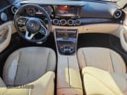 ✅ 2019 Mercedes-Benz E 300 • VIN: WDDZF4JB1KA490433 • Lot: 84273685. Listed on Copart with 129,088 mi. Free auction sales archive from the USA and detailed vehicle history report at DreamBid. Image 8.