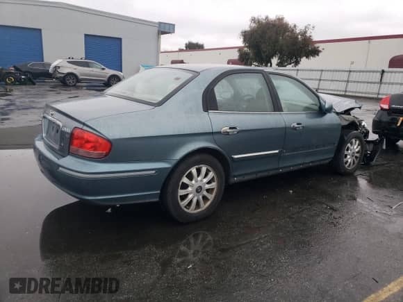 2004 Hyundai Sonata GLS с VIN KMHWF35H94A082671, выставлен на аукционе Copart как лот 82191124 с пробегом 76 275 миль миль и Списание • Salvage title. История ставок и продаж доступна на DreamBid. Изображение 3.