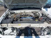 ✅ 2004 Toyota Tacoma • VIN: 5TEWN72NX4Z399325 • Lot: 42759903. Wystawiony na IAAI z przebiegiem 154 575 mil. Bezpłatny archiwum sprzedaży aukcyjnych z USA i szczegółowy raport historii pojazdu na DreamBid. Zdjęcie 10.