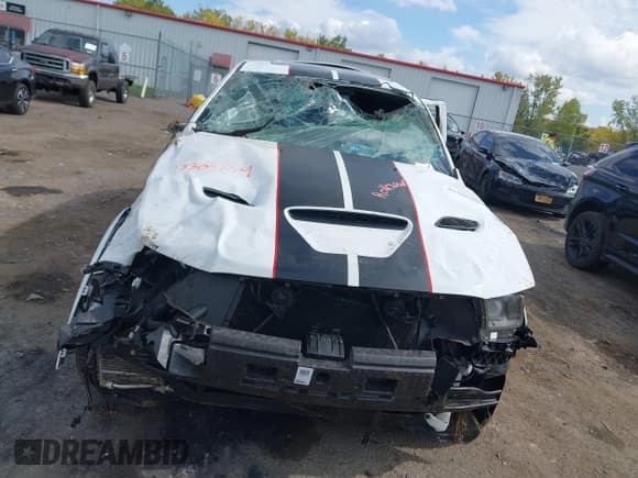 ✅ 2023 Dodge Durango SRT Hellcat • VIN: 1C4SDJH98PC613790 • Lot: 43305259. Wystawiony na IAAI z przebiegiem 5 177 mil. Bezpłatny archiwum sprzedaży aukcyjnych z USA i szczegółowy raport historii pojazdu na DreamBid. Zdjęcie 12.