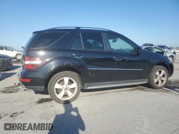 ✅ 2009 Mercedes-Benz M 350 • VIN: 4JGBB86E39A466898 • Lot: 84575555. Listed on Copart with 214,067 mi. Free auction sales archive from the USA and detailed vehicle history report at DreamBid. Image 3.