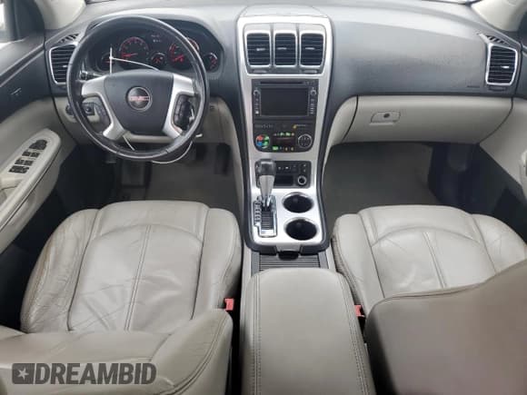 ✅ 2010 GMC Acadia SLT2 • VIN: 1GKLVNED3AJ121922 • Lot: 60943065. Listed on Copart with 243,154 mi. Free auction sales archive from the USA and detailed vehicle history report at DreamBid. Image 8.