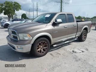 ✅ 2010 Dodge 1500 TRX • VIN: 1D7RV1GT5AS179033 • Lot: 42378439. Wystawiony na IAAI z przebiegiem 192 045 mil. Bezpłatny archiwum sprzedaży aukcyjnych z USA i szczegółowy raport historii pojazdu na DreamBid. Zdjęcie 2.