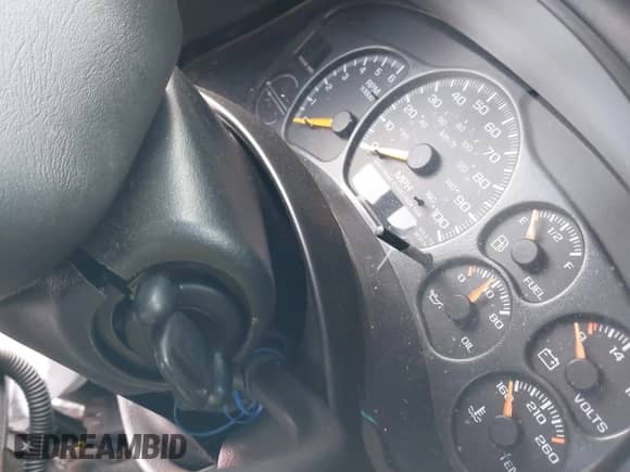 2001 Chevrolet Silverado 1500 с VIN 1GCEK14V51Z243957, выставлен на аукционе IAAI как лот 41227882 с пробегом 136 568 миль миль и . История ставок и продаж доступна на DreamBid. Изображение 11.