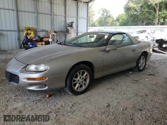 ✅ 2000 Chevrolet Camaro • VIN: 2G1FP22KXY2111593 • Lot: 57527905. Wystawiony na Copart z przebiegiem 167 684 mil. Bezpłatny archiwum sprzedaży aukcyjnych z USA i szczegółowy raport historii pojazdu na DreamBid. Zdjęcie 1.