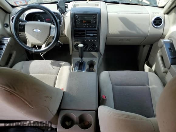 ✅ 2007 Ford Explorer XLT • VIN: 1FMEU73E87UA58043 • Лот: 84361945. Опубликован ранее на Copart с пробегом 208 984 миль. Бесплатный доступ к архиву аукционных продаж из США и подробный отчёт об истории автомобиля на DreamBid. Изображение 8.