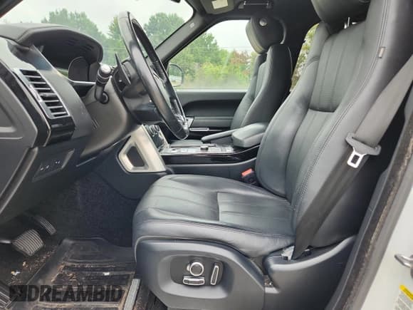 ✅ 2017 Land Rover Range Rover HSE • VIN: SALGS2FK4HA333328 • Лот: 68755695. Опубликован ранее на Copart с пробегом 100 515 миль. Бесплатный доступ к архиву аукционных продаж из США и подробный отчёт об истории автомобиля на DreamBid. Изображение 7.