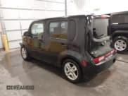 ✅ 2010 Nissan Cube S • VIN: JN8AZ2KR7AT165551 • Lot: 41944927. Wystawiony na IAAI z przebiegiem 261 976 mil. Bezpłatny archiwum sprzedaży aukcyjnych z USA i szczegółowy raport historii pojazdu na DreamBid. Zdjęcie 3.