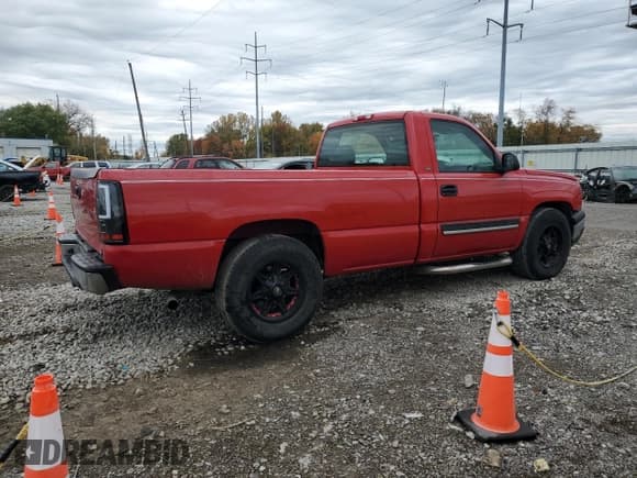✅ 2004 Chevrolet Silverado 1500 Work Truck • VIN: 1GCEC14X84Z102870 • Лот: 77651994. Опубликован ранее на Copart с пробегом 183 781 миль. Бесплатный доступ к архиву аукционных продаж из США и подробный отчёт об истории автомобиля на DreamBid. Изображение 3.