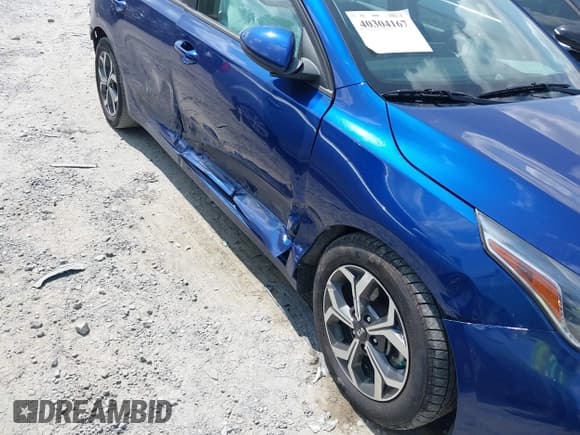 ✅ 2021 Kia Forte LXS • VIN: 3KPF24AD5ME291444 • Lot: 40304167. Listed on IAAI with 123,079 mi. Free auction sales archive from the USA and detailed vehicle history report at DreamBid. Image 6.