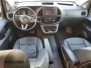 ✅ 2019 Mercedes-Benz Metris Passenger • VIN: WD4PG2EE8K3545252 • Lot: 43011395. Wystawiony na Copart z przebiegiem Nie podano. Bezpłatny archiwum sprzedaży aukcyjnych z USA i szczegółowy raport historii pojazdu na DreamBid. Zdjęcie 8.