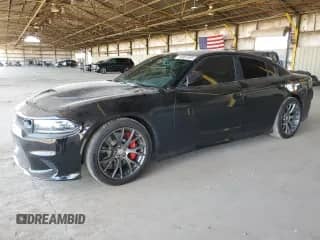 2015 Dodge Charger SRT Hellcat z VIN 2C3CDXL92FH824918, wystawiony jako Copart lot #58981995 z przebiegiem 48 199 mil mil oraz Szkoda całkowita • Salvage title. Historia ofert i sprzedaży dostępna na DreamBid. Obrazek 1.