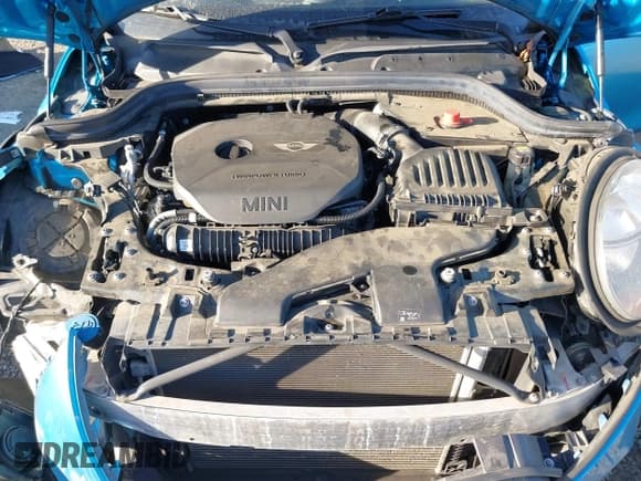 ✅ 2017 MINI Hardtop Cooper S • VIN: WMWXP7C51H3B93831 • Lot: 41383652. Wystawiony na IAAI z przebiegiem 71 627 mil. Bezpłatny archiwum sprzedaży aukcyjnych z USA i szczegółowy raport historii pojazdu na DreamBid. Zdjęcie 10.