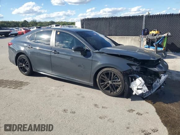 ✅ 2025 Toyota Camry XSE • VIN: 4T1DAACK4SU595492 • Lot: 86711985. Listed on Copart with 22,379 mi. Free auction sales archive from the USA and detailed vehicle history report at DreamBid. Image 4.