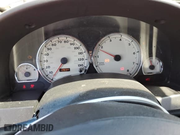 ✅ 2007 Saturn VUE V6 • VIN: 5GZCZ53427S818244 • Lot: 55931705. Wystawiony na Copart z przebiegiem 128 344 mil. Bezpłatny archiwum sprzedaży aukcyjnych z USA i szczegółowy raport historii pojazdu na DreamBid. Zdjęcie 9.