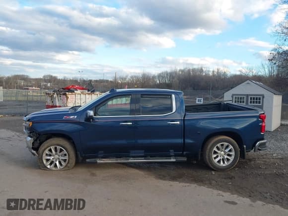✅ 2019 Chevrolet Silverado 1500 LTZ • VIN: 3GCUYGED4KG159973 • Lot: 41210958. Wystawiony na IAAI z przebiegiem 32 046 mil. Bezpłatny archiwum sprzedaży aukcyjnych z USA i szczegółowy raport historii pojazdu na DreamBid. Zdjęcie 14.