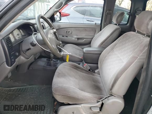 ✅ 2001 Toyota Tacoma • VIN: 5TEWN72N41Z811380 • Lot: 93242955. Listed on Copart with 265,839 mi. Free auction sales archive from the USA and detailed vehicle history report at DreamBid. Image 7.