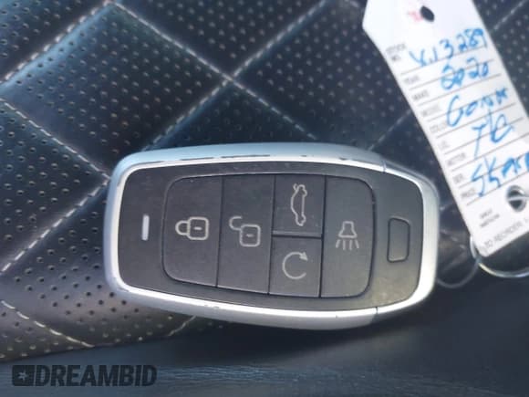 ✅ 2020 Genesis G70 3.3T • VIN: KMTG34LE5LU064103 • Lot: 43413551. Wystawiony na IAAI z przebiegiem 87 650 mil. Bezpłatny archiwum sprzedaży aukcyjnych z USA i szczegółowy raport historii pojazdu na DreamBid. Zdjęcie 11.