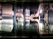 ✅ 2015 Dodge Charger SE • VIN: 2C3CDXBG4FH928648 • Lot: 84612195. Wystawiony na Copart z przebiegiem 149 311 mil. Bezpłatny archiwum sprzedaży aukcyjnych z USA i szczegółowy raport historii pojazdu na DreamBid. Zdjęcie 13.