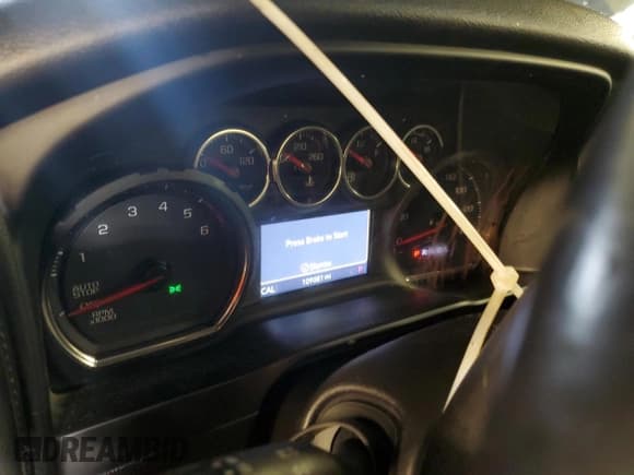 ✅ 2020 Chevrolet Silverado 1500 RST • VIN: 3GCUYEET1LG454543 • Lot: 84504434. Listed on Copart with 109,081 mi. Free auction sales archive from the USA and detailed vehicle history report at DreamBid. Image 9.