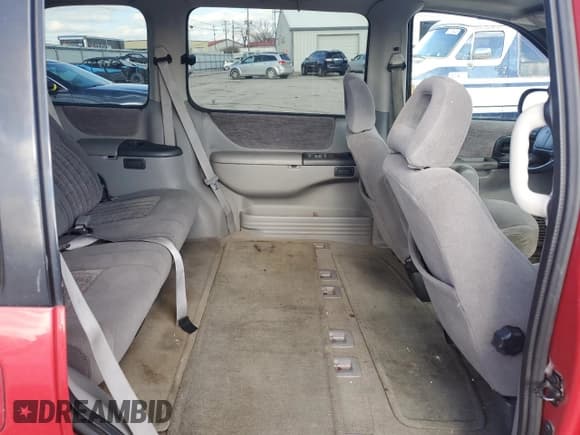 ✅ 1997 Pontiac Trans Sport • VIN: 1GMDU06E3VD113932 • Лот: 48156935. Опубликован ранее на Copart с пробегом 124 972 миль. Бесплатный доступ к архиву аукционных продаж из США и подробный отчёт об истории автомобиля на DreamBid. Изображение 11.