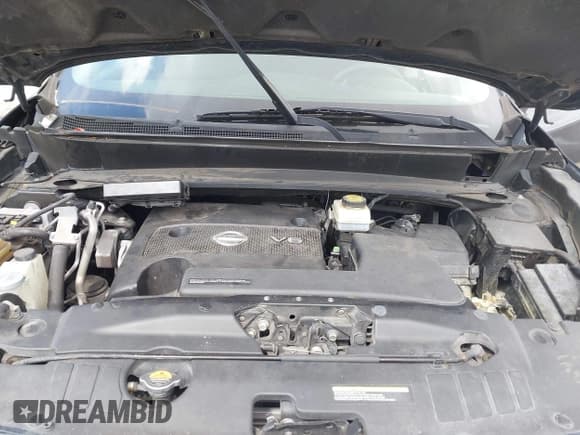 ✅ 2014 Nissan Pathfinder SV • VIN: 5N1AR2MN7EC735328 • Lot: 42036102. Listed on IAAI with 173,774 mi. Free auction sales archive from the USA and detailed vehicle history report at DreamBid. Image 10.