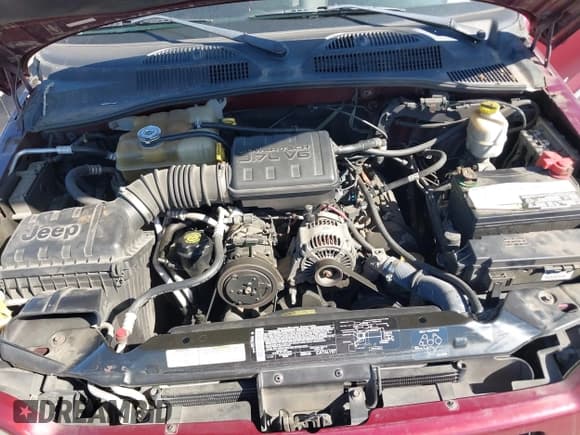 ✅ 2003 Jeep Liberty Sport • VIN: 1J4GL48K53W643121 • Lot: 43639035. Listed on IAAI with 188,893 mi. Free auction sales archive from the USA and detailed vehicle history report at DreamBid. Image 10.