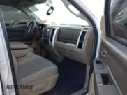 ✅ 2010 Dodge 1500 SLT • VIN: 1D7RB1GT3AS141602 • Лот: 41593437. Опубликован ранее на IAAI с пробегом 252 154 миль. Бесплатный доступ к архиву аукционных продаж из США и подробный отчёт об истории автомобиля на DreamBid. Изображение 5.