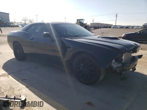 ✅ 2015 Dodge Challenger R/T Plus • VIN: 2C3CDZBT5FH894924 • Lot: 46236104. Wystawiony na Copart z przebiegiem 164 445 mil. Bezpłatny archiwum sprzedaży aukcyjnych z USA i szczegółowy raport historii pojazdu na DreamBid. Zdjęcie 4.