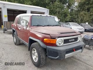 ✅ 2008 Toyota FJ Cruiser • VIN: JTEBU11F68K030590 • Лот: 43471817. Опубликован ранее на IAAI с пробегом 237 968 миль. Бесплатный доступ к архиву аукционных продаж из США и подробный отчёт об истории автомобиля на DreamBid. Изображение 1.