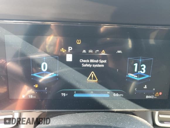 ✅ 2025 Hyundai Elantra Limited • VIN: KMHLP4DG7SU868656 • Лот: 86454355. Опубликован ранее на Copart с пробегом 8 443 миль. Бесплатный доступ к архиву аукционных продаж из США и подробный отчёт об истории автомобиля на DreamBid. Изображение 9.