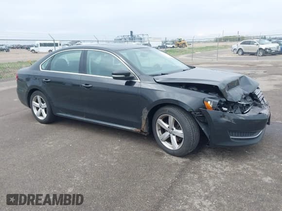 ✅ 2013 Volkswagen Passat SE • VIN: 1VWBP7A31DC017929 • Лот: 42174320. Опубликован ранее на IAAI с пробегом 169 596 миль. Бесплатный доступ к архиву аукционных продаж из США и подробный отчёт об истории автомобиля на DreamBid. Изображение 1.