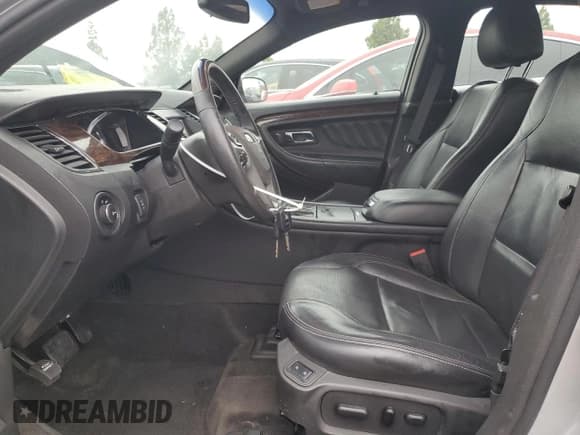 ✅ 2013 Ford Taurus Limited • VIN: 1FAHP2F89DG103153 • Lot: 82080355. Wystawiony na Copart z przebiegiem 101 921 mil. Bezpłatny archiwum sprzedaży aukcyjnych z USA i szczegółowy raport historii pojazdu na DreamBid. Zdjęcie 7.