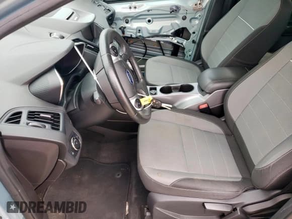 ✅ 2014 Ford C-Max SE • VIN: 1FADP5AUXEL512209 • Лот: 57606955. Опубликован ранее на Copart с пробегом 122 548 миль. Бесплатный доступ к архиву аукционных продаж из США и подробный отчёт об истории автомобиля на DreamBid. Изображение 7.