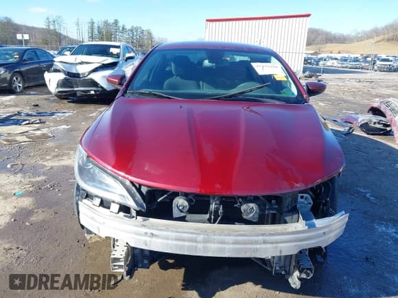 ✅ 2015 Chrysler 200 Limited • VIN: 1C3CCCAB7FN741431 • Lot: 41542158. Listed on IAAI with 147,589 mi. Free auction sales archive from the USA and detailed vehicle history report at DreamBid. Image 6.