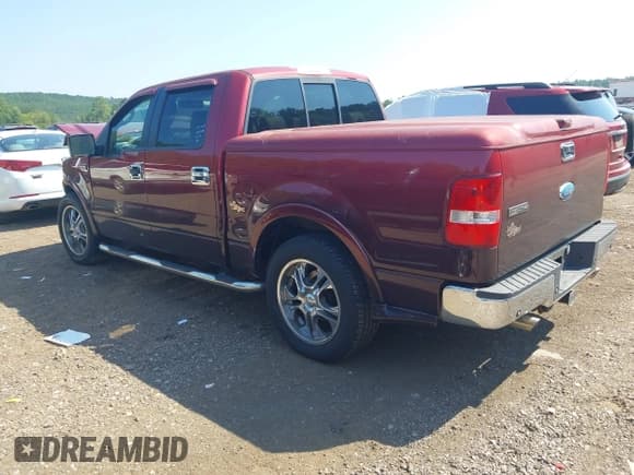 ✅ 2008 Ford F-150 XLT • VIN: 1FTPW12538KB28731 • Lot: 43012060. Wystawiony na IAAI z przebiegiem 110 066 mil. Bezpłatny archiwum sprzedaży aukcyjnych z USA i szczegółowy raport historii pojazdu na DreamBid. Zdjęcie 3.