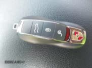 ✅ 2018 Porsche Macan • VIN: WP1AA2A55JLB22746 • Lot: 42639417. Wystawiony na IAAI z przebiegiem 28 269 mil. Bezpłatny archiwum sprzedaży aukcyjnych z USA i szczegółowy raport historii pojazdu na DreamBid. Zdjęcie 11.