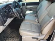 ✅ 2008 Chevrolet Silverado 1500 2LT • VIN: 1GCEC19J98Z295928 • Lot: 71609814. Wystawiony na Copart z przebiegiem 244 062 mil. Bezpłatny archiwum sprzedaży aukcyjnych z USA i szczegółowy raport historii pojazdu na DreamBid. Zdjęcie 7.