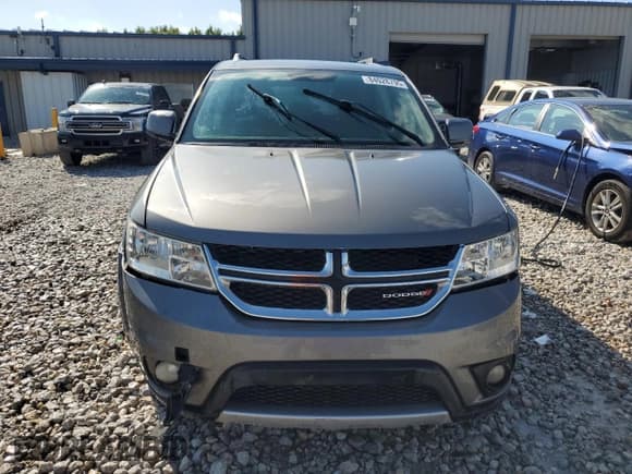 ✅ 2013 Dodge Journey SXT • VIN: 3C4PDDBGXDT641394 • Lot: 84028795. Wystawiony na Copart z przebiegiem 128 273 mil. Bezpłatny archiwum sprzedaży aukcyjnych z USA i szczegółowy raport historii pojazdu na DreamBid. Zdjęcie 5.