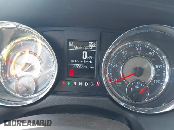 ✅ 2011 Chrysler Town & Country Touring L • VIN: 2A4RR8DG8BR799354 • Lot: 43399316. Listed on IAAI with 147,062 mi. Free auction sales archive from the USA and detailed vehicle history report at DreamBid. Image 7.