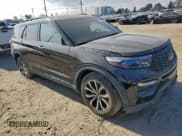 ✅ 2021 Ford Explorer ST • VIN: 1FM5K8GC4MGA46440 • Lot: 94921265. Wystawiony na Copart z przebiegiem 22 685 mil. Bezpłatny archiwum sprzedaży aukcyjnych z USA i szczegółowy raport historii pojazdu na DreamBid. Zdjęcie 4.