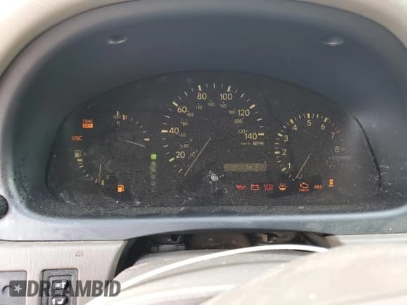 ✅ 2003 Lexus RX 300 • VIN: JTJGF10U830156780 • Лот: 68088265. Опубликован ранее на Copart с пробегом 233 911 миль. Бесплатный доступ к архиву аукционных продаж из США и подробный отчёт об истории автомобиля на DreamBid. Изображение 9.