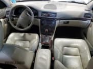 ✅ 2004 Volvo S80 • VIN: YV1TH59H541349855 • Лот: 52520945. Опубликован ранее на Copart с пробегом 178 090 миль. Бесплатный доступ к архиву аукционных продаж из США и подробный отчёт об истории автомобиля на DreamBid. Изображение 8.